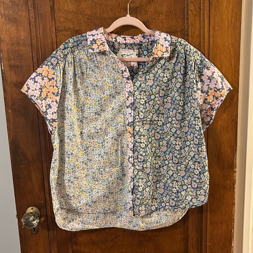 American Eagle Outfitters Floral Button Down Shirt - Multicolor